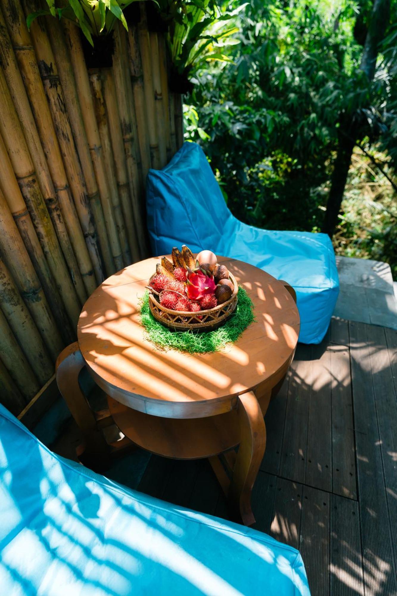 Ngesil Private Joglo & Pool Hotel Ubud Buitenkant foto